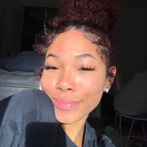 Meet your Posher, Destiny